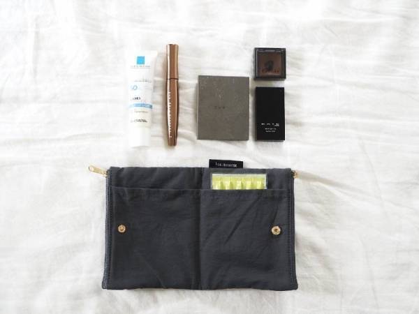 小さいのに十分な収納力！ポーチとして普段使いできるbon momentのティッシュ＆マスクポーチ[PR]