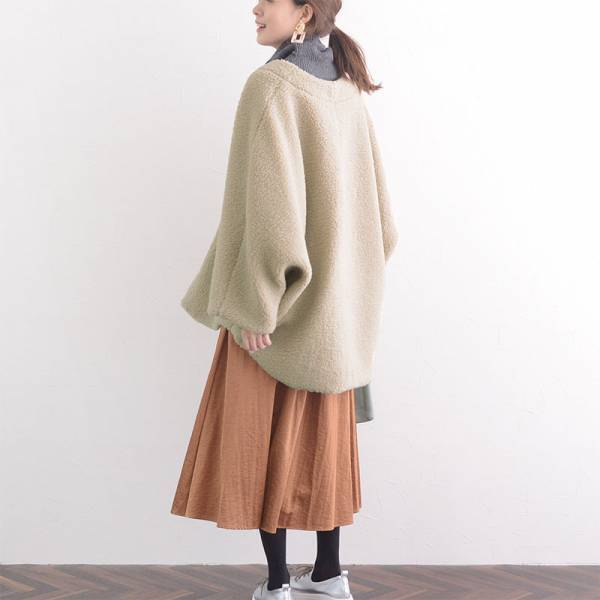 ベビーの防寒対策どうしてる？ちょっとお出かけに断然使える！「ママポンチョ」[PR]