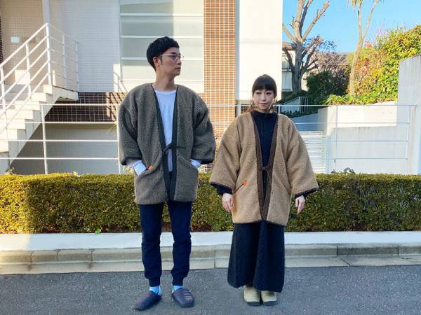 夫婦でほっこり過ごすおうち時間〜リバーシブル ボアはんてん[PR]