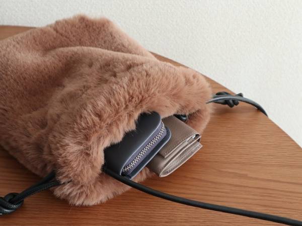 お財布事情スッキリ解決！？収納力抜群「アグレアーブルのカードケース」をスタッフが試してみました[PR]