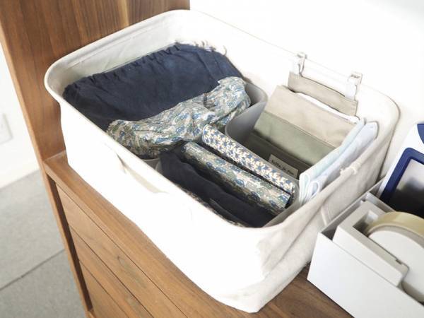 入学準備の必須アイテム。どんな洋服にも合って取り出しやすい「移動ポケット」[PR]