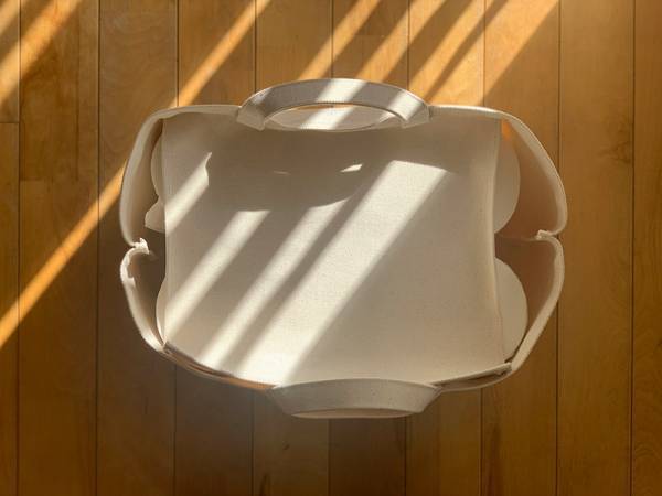 大人気の「bon moment　目隠しできる帆布素材の収納トートL」シンデレラフィット術。[PR]