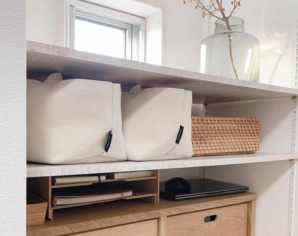 生活感を減らして、整える。今取り入れたい「目隠しできる収納トート」って？[PR]