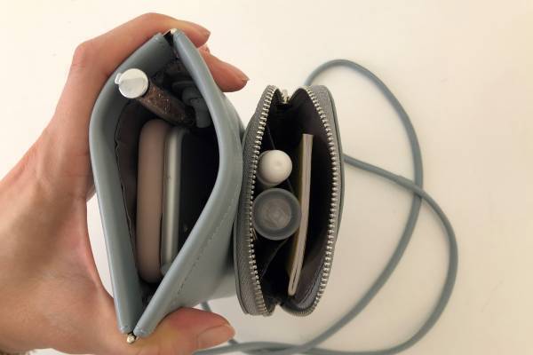 職場でもプライベートでも大活躍！ 「スマホポシェット」使用レポ