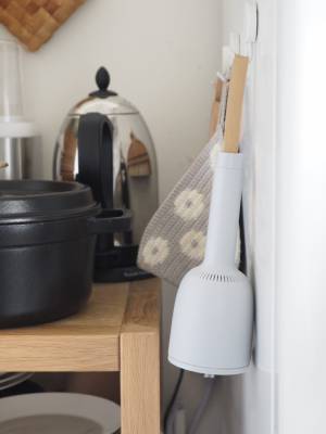 子どもも大人も楽しくラクに使える！１台２役の実力派ミニ掃除機「バキューミ」[PR]