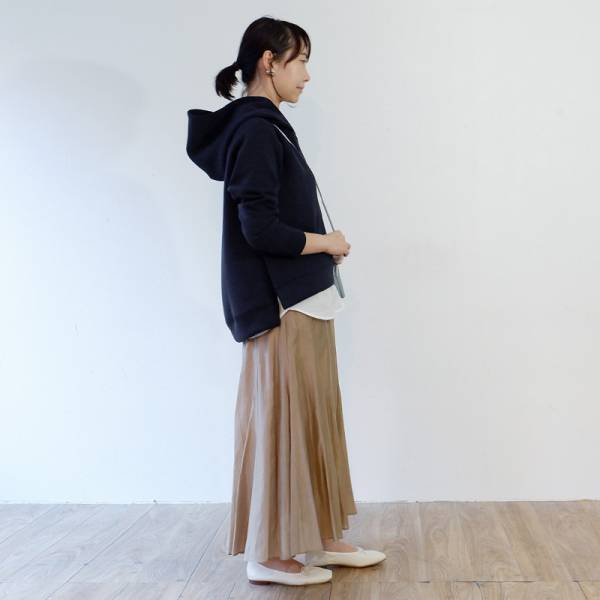 【リニューアル】ハトメ付きパーカー×本店限定タンク合わせのスタッフコーディネートをご紹介[PR]