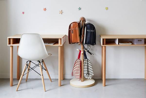 「ランドセル置き場、どうする？」定番から最新アイテムまで、ランドセル収納6つの方法[PR]