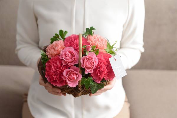 早いほどお得「母の日のお花屋さんOPEN」今年の注目アイテムはコレ！[PR]