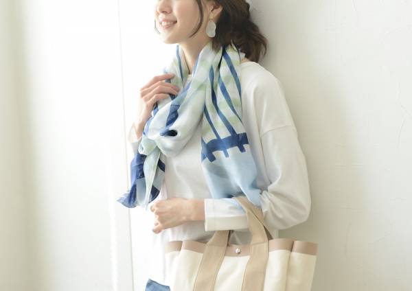 今こそ、春色ファッションで気分を上げる！おとなのキレイ色コーデ特集[PR]