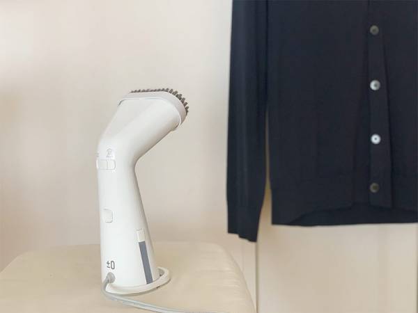 衣類スチーマーって本当に便利なの？「±0スタイルスチーマー D010」を徹底検証！[PR]