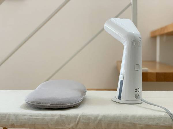 衣類スチーマーって本当に便利なの？「±0スタイルスチーマー D010」を徹底検証！[PR]