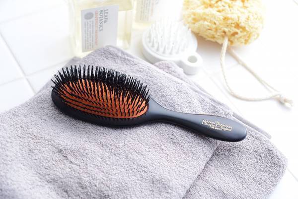 髪の毛の悩み、ホームケアでできることから始めませんか？最高級ヘアブラシ「MASON PEARSON（メイソンピアソン）」[PR]