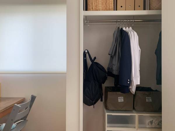 リュックやランドセルの定位置を作れる便利アイテムとは？