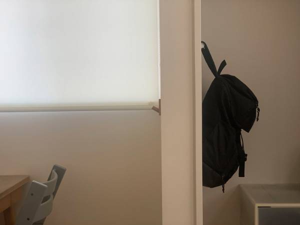 リュックやランドセルの定位置を作れる便利アイテムとは？