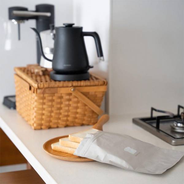 冷凍パン保存の正解はコレ！パン作りのプロと開発、MARNAの「パン専用保存袋」[PR]