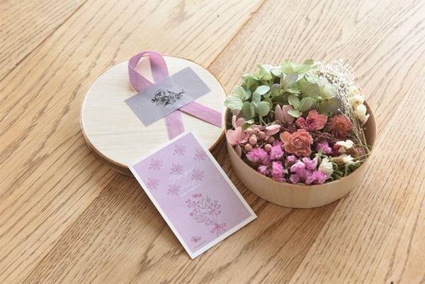 【2021年】母の日に贈りたいギフト特集。大切なお母さんにインテリアグッズをプレゼント[PR]