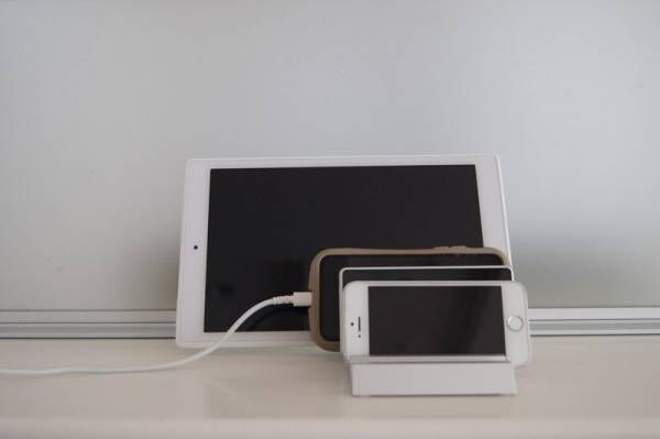 Tower タブレットスタンド でわが家の充電ステーションをつくろう Pr 21年4月19日 ウーマンエキサイト 1 5 Tower タブレットスタンド でわが家の充電ステーションをつくろう Pr 21年4月19日 ウーマンエキサイト 1 5