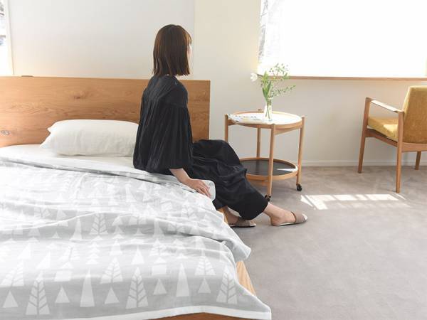 夏寝具におすすめの今治タオルケット　サラリと爽やかな心地よさ！