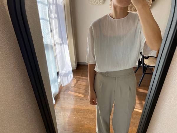 付けない派の私が選んだ、コーデいらずの「シルク混ストール」[PR]