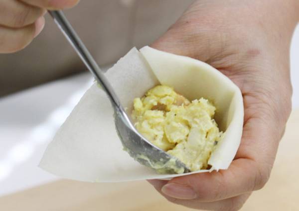 【こどもの日に作ろう】鯉のぼりモチーフの春巻き＆スイーツ