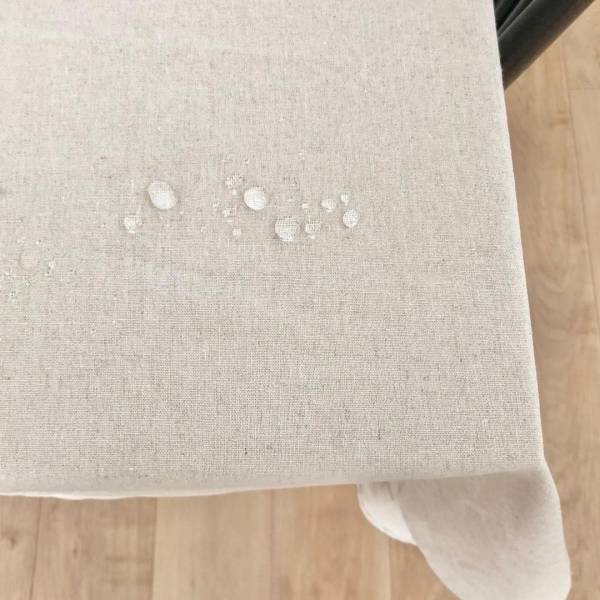 模様替えの即戦力！シンプルだからこそ使える「リネン混テーブルクロス」[PR]