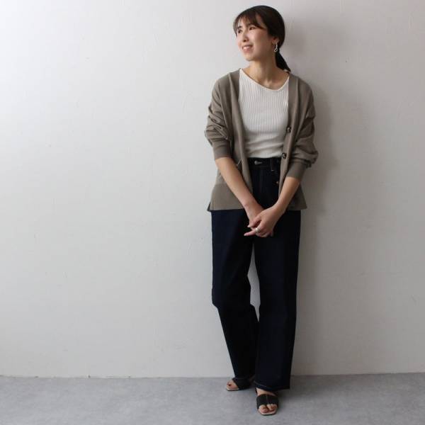 楽ちんなのに今年っぽい！見つけた、私のベストなデニム。【体型別スタッフコーディネート帖】[PR]