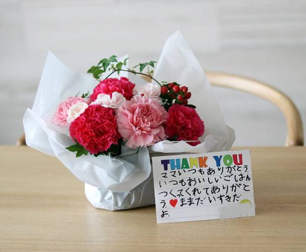 【母の日コラム】母と過ごした「何でもないけど、かけがえのない日」のはなし[PR]