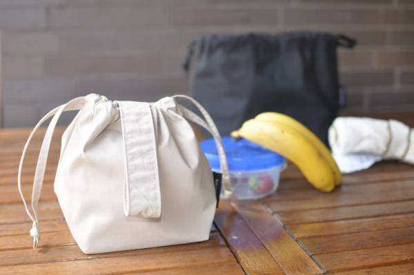 無印みたいな統一感！bon moment でバッグの中をそろえてみたら。[PR]