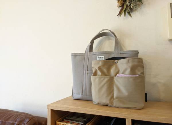 夏の新色「ライラック」登場！ボンモマンのバッグインバッグ　愛用スタッフの使い方[PR]