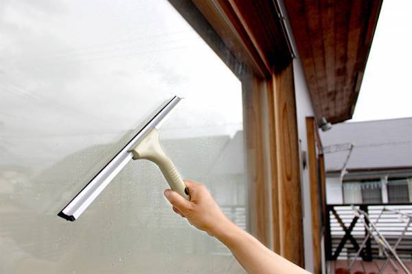 【ありきたりな日常を楽しむためのヒント】湿気がちな今がチャンス「梅雨のお掃除」[PR]
