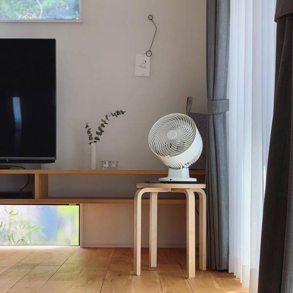 梅雨の憂鬱を吹き飛ばす！ 快適に過ごすアイテム4選