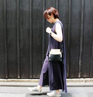 合わせやすさ抜群の万能ジュートバッグ！スタッフコーディネート集[PR]