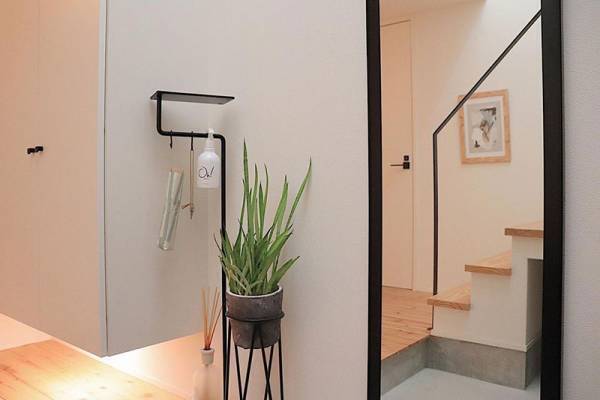 いつものバッグにスッキリ収まる。毎日持ちたくなる「bon moment 晴雨兼用の折りたたみ傘」[PR]