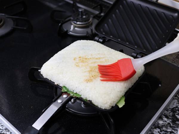 ホットサンドメーカーを使い倒そう！パン以外で作るアレンジレシピ5選