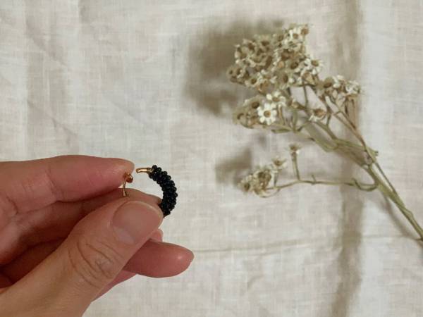 やさしくて上質なアクセサリー。MSNOM(ムスノム) の２WAYイヤリング/ピアス。[PR]