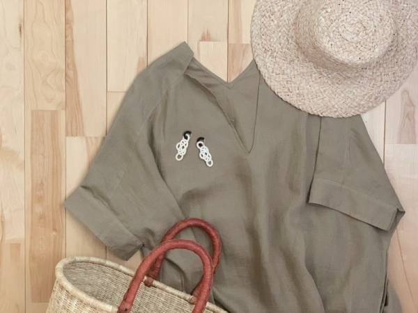 やさしくて上質なアクセサリー。MSNOM(ムスノム) の２WAYイヤリング/ピアス。[PR]