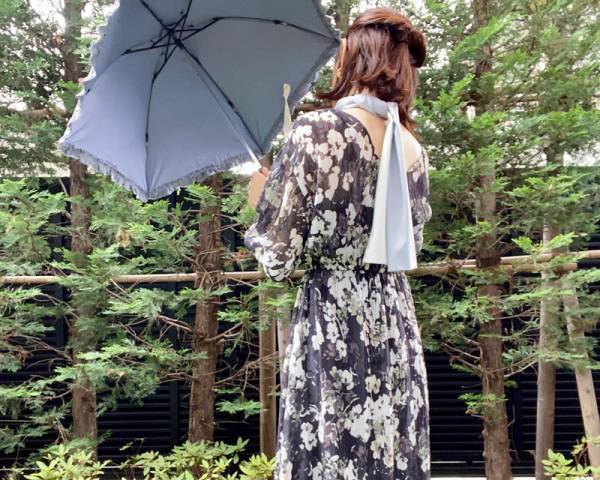 正直疑ってました。だけど、かなりのひんやり感です。くすみ系カラーが嬉しい、ひんやりアイスタオル[PR]