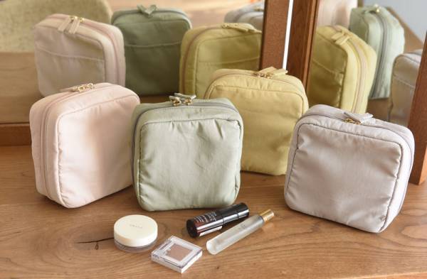 ポーチが変わるだけでメイク効率UP！bon moment（ボンモマン）整理ができる化粧ポーチ　使用レポ[PR]