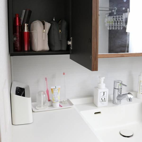 ポーチが変わるだけでメイク効率UP！bon moment（ボンモマン）整理ができる化粧ポーチ　使用レポ[PR]