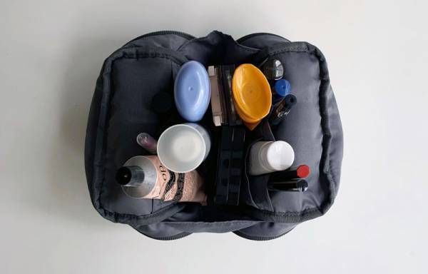 ポーチが変わるだけでメイク効率UP！bon moment（ボンモマン）整理ができる化粧ポーチ　使用レポ[PR]