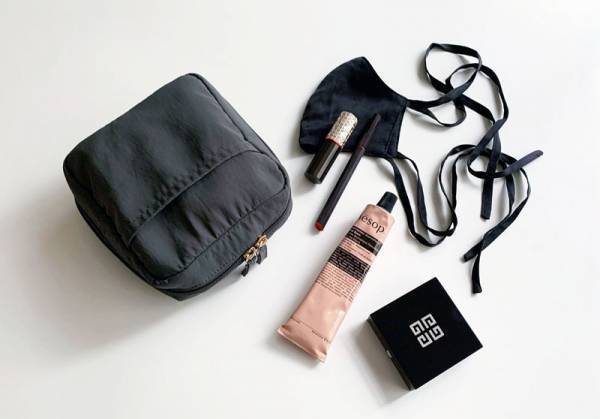 ポーチが変わるだけでメイク効率UP！bon moment（ボンモマン）整理ができる化粧ポーチ　使用レポ[PR]