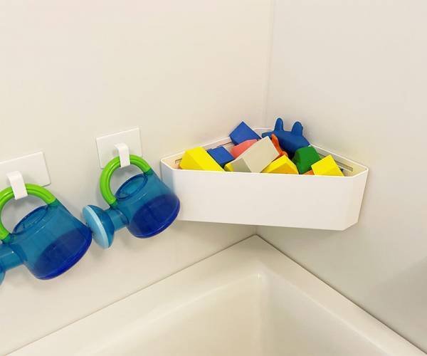 高さも場所も自由に設置！「吊るす収納」で双子育児のプチストレス解消＆掃除の手間も激減[PR]