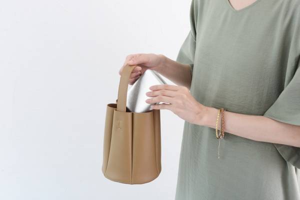 半歩先ゆくオシャレさんは、秋色小物で季節感を演出する！[PR]