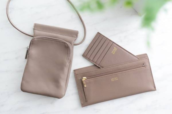 半歩先ゆくオシャレさんは、秋色小物で季節感を演出する！[PR]