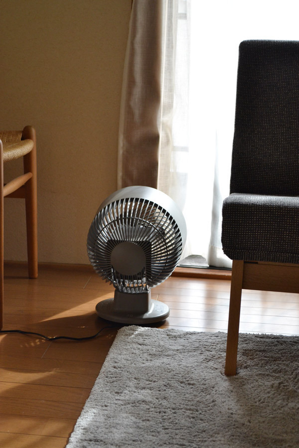お部屋を素早く換気！ 365日出しっぱなしOKなサーキュレーター
