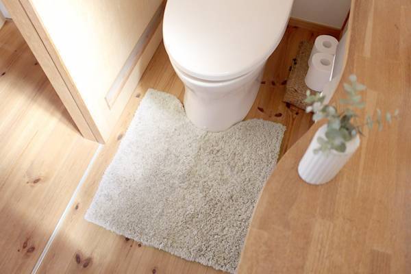 「やっぱりいいかも。」久しぶりのトイレマットが意外と暮らしにフィットした話[PR]