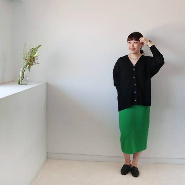 【2021秋冬】まずこの２つの靴で乗り越える！新作パンプス＆新カラバリローファーのスタッフコーディネート集[PR]