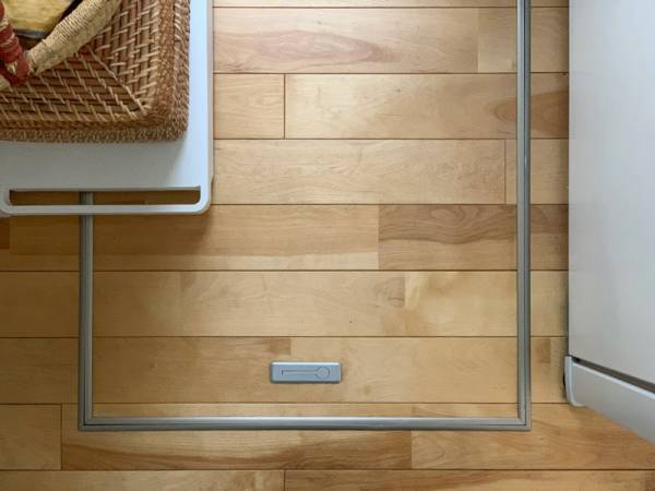 使い道たくさん！towerの台車で掃除機がけ家事をラクチンに。[PR]