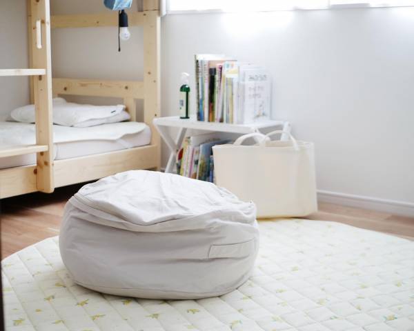 夏の寝具もすっぽり収納。「布団収納ケース」インスタグラマーさんの使い方レポ[PR]
