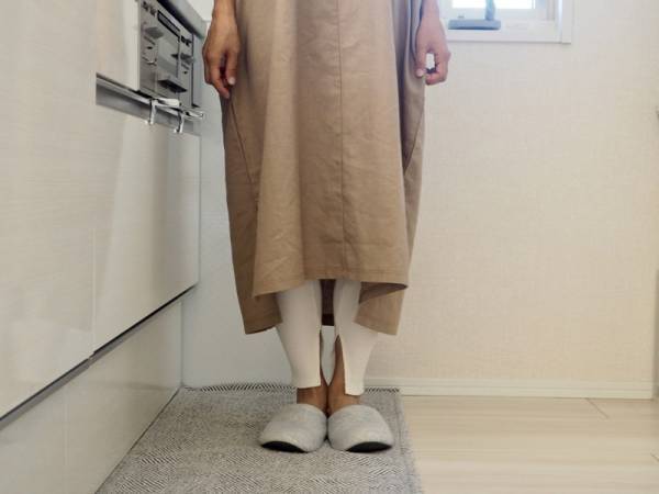 ルームウェアなのに家事がはかどる！おうち時間を充実させてくれる「袖リブ ルームワンピ」[PR]